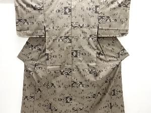未使用品　ヱ霞に寺塔風景模様織り出し本場泥大島紬着物(9マルキ)